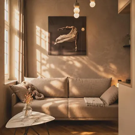 Stylish Center Escape- Where Modern Elegance Meets History *