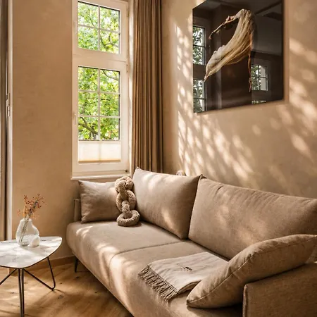 Stylish Center Escape- Where Modern Elegance Meets History ترير