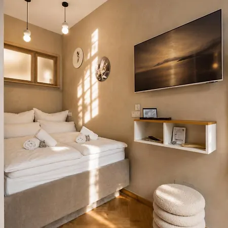 Stylish Center Escape- Where Modern Elegance Meets History *