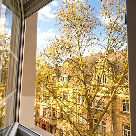 Stylish Center Escape- Where Modern Elegance Meets History